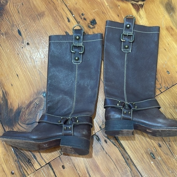 BCBG Maxazria Western Style Brown Leather Boots size 8 - Picture 12 of 12